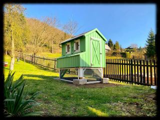 Dnes jsme zákazníkovi dopravili náš další kurník. #kurnik #kurník #slepice #chickencoop #henhouse #zahradnidomek...